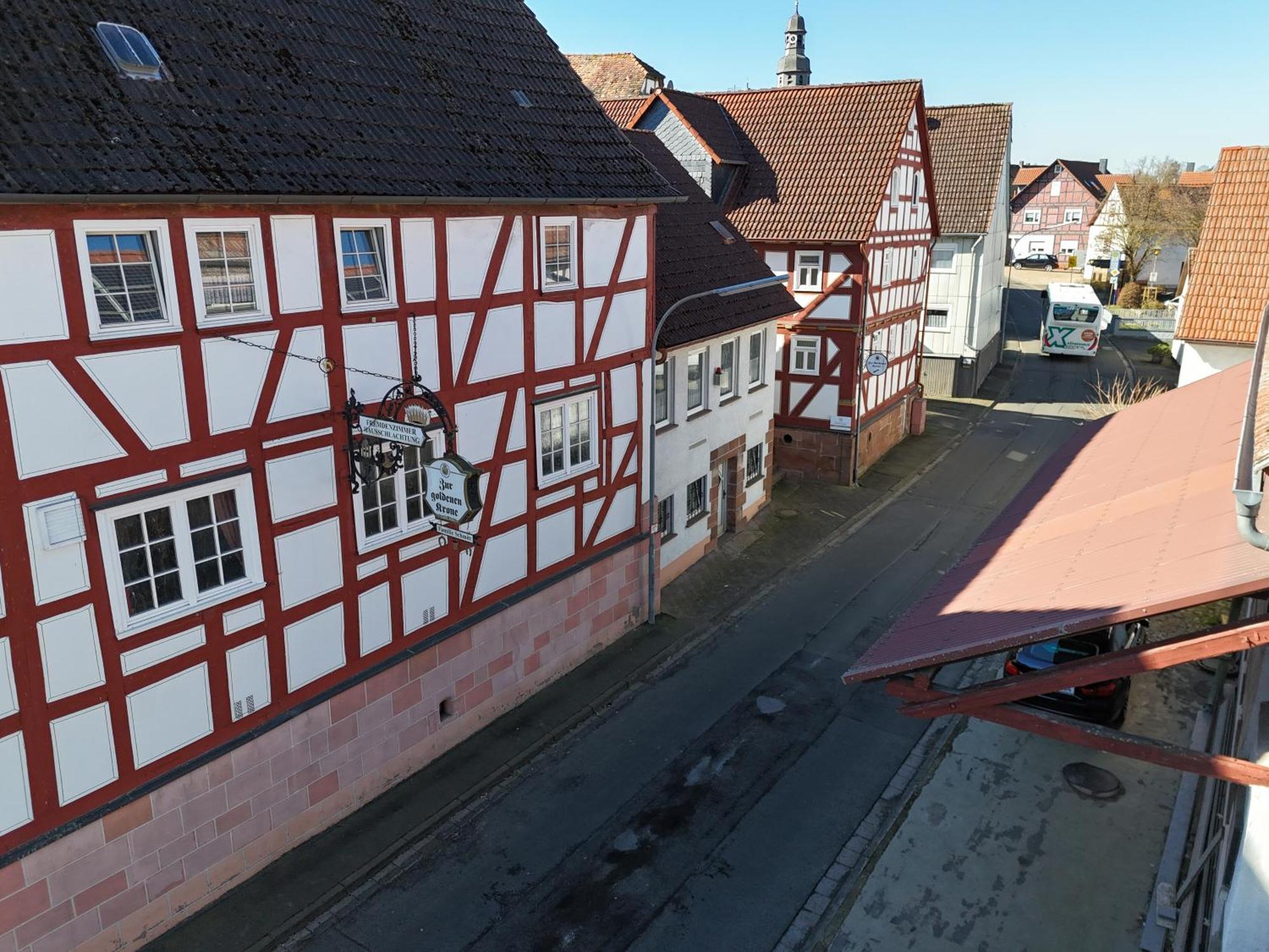 Zur Goldenen Krone Pension Stadtallendorf Exterior photo